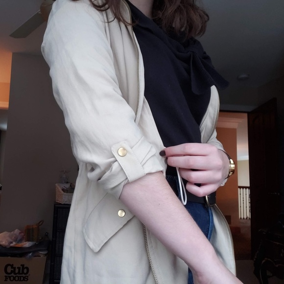 Zara Jacket - Picture 2 of 3